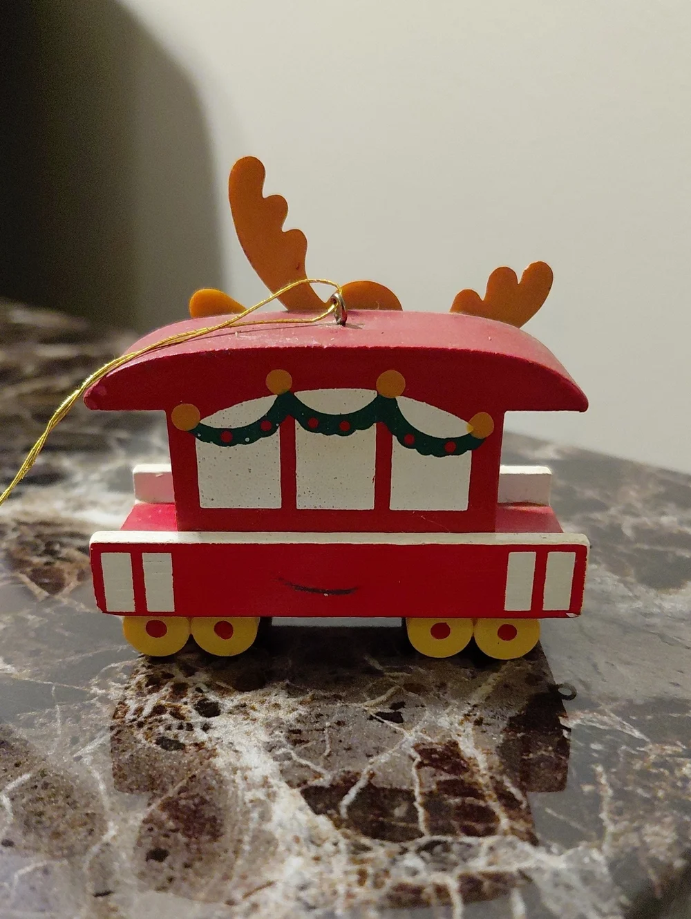 Vintage 1987 Avon Gift Collection Christmas Train Caboose